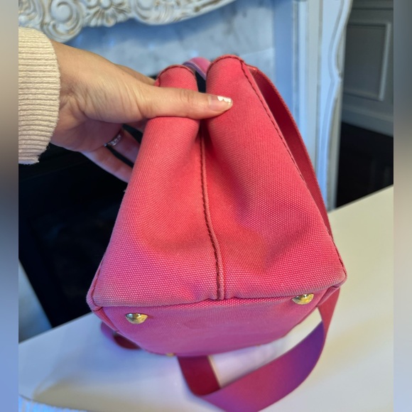 Authenticated Prada Canapa - Picture 5 of 9